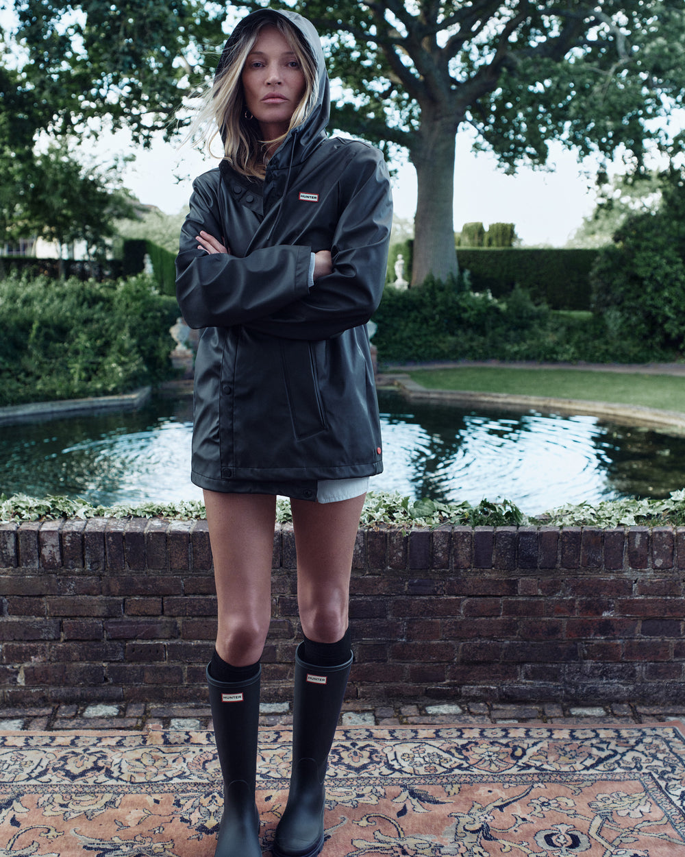 Downpour Izzy PU Kapuzen Regenjacke Schwarz (Unisex)